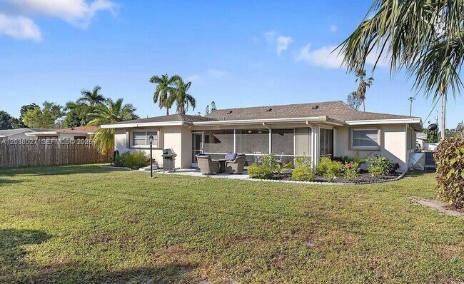 Foto del edificio - 2623 SE 17th Ave