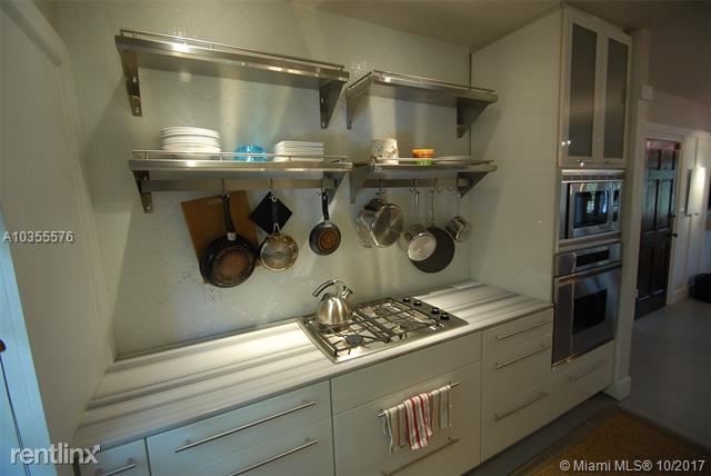 Foto del edificio - 1 br, 1 bath Condo - 840 Michigan Ave #6