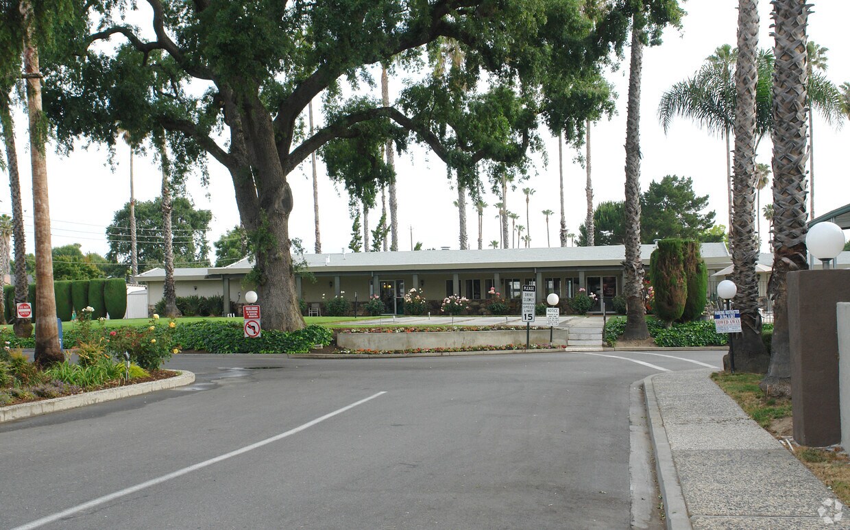 Foto principal - 195 Blossom Hill Rd