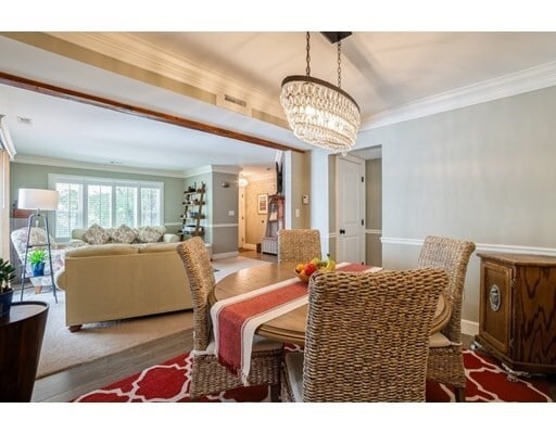 Building Photo - 406 Edgebrook Dr