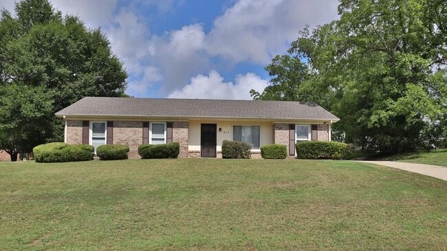 Building Photo - 517 Haverford Dr