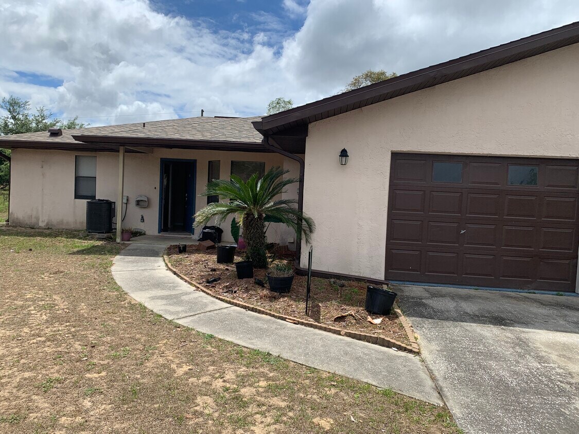 2130 W Silver Hill Ln, Lecanto, FL 34461 House Rental in Lecanto, FL