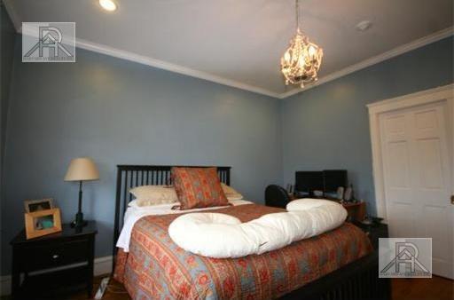 Foto del edificio - 330 St Paul St