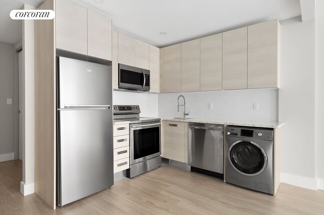 Foto del edificio - 232 E 18th St