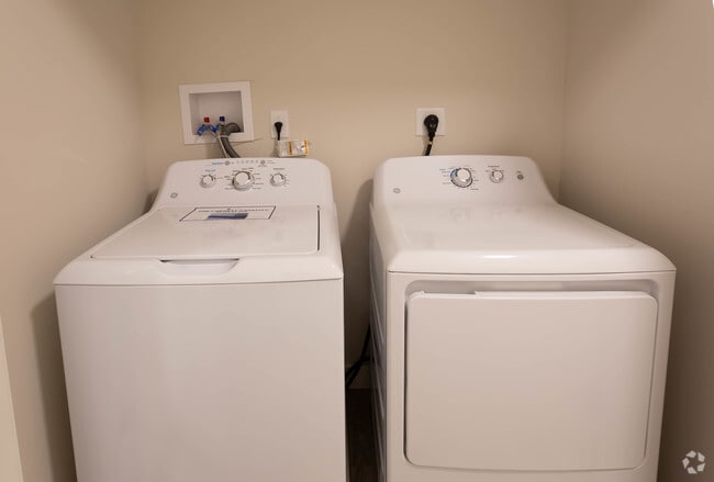 Interior Photo - Trail Run Apartments