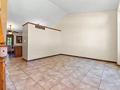 Building Photo - 5013 N Willowbend Rd NE