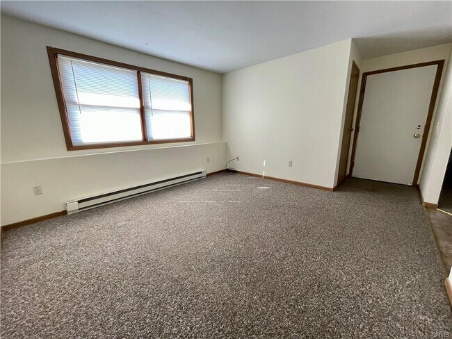 Building Photo - 3728 Allen Dr