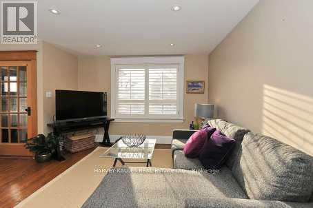 Photo du bâtiment - 217 Atlas Ave