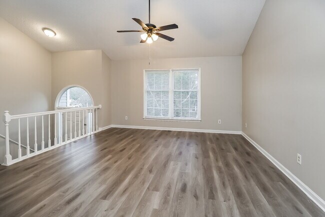 Foto del edificio - 12026 Lazy Willow Ln