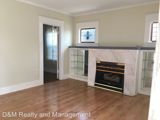 Foto del edificio - 4 br, 2 bath House - 2528 Madison Ave