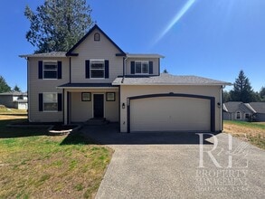 Building Photo - 7250 Valleywood Pl NE