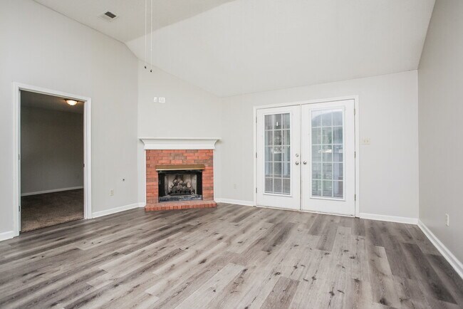 Building Photo - 5822 Michaelson Dr