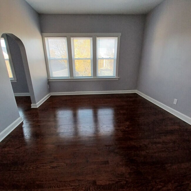 Foto del edificio - 1617 S Fairfield Ave