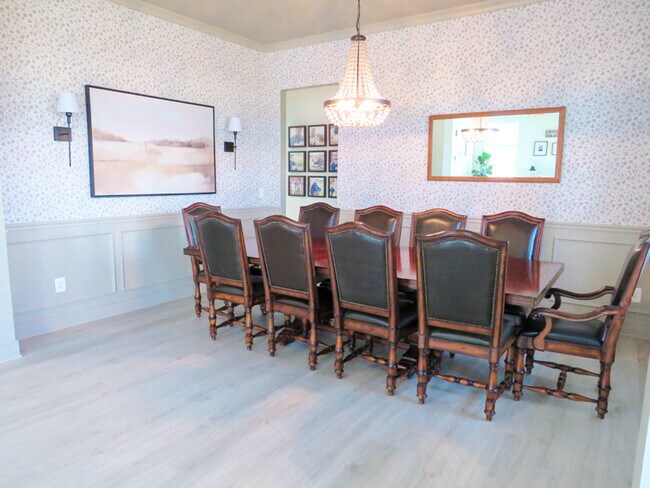 Foto del edificio - 24353 White Elm Pl