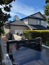 Building Photo - 377 Magnolia Dr