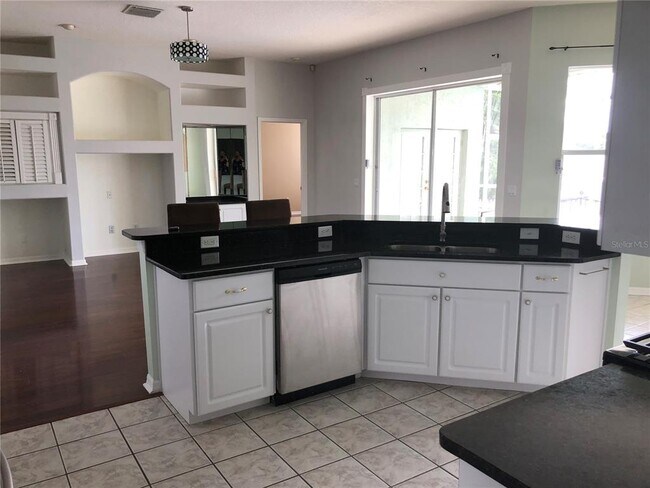 Foto del edificio - 4512 River Overlook Dr