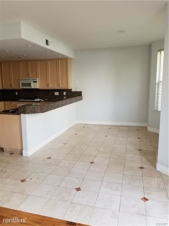 Building Photo - 6451 Zuma View Pl