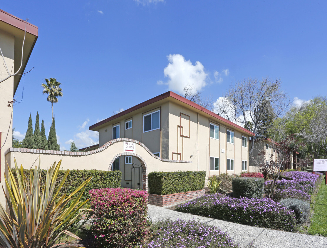 Community Photo - Calaveras Corners/Calaveras Heights/Driftwood