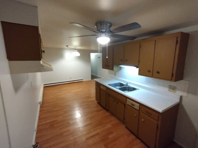 kitchen - 35 S Salem-Warren Rd
