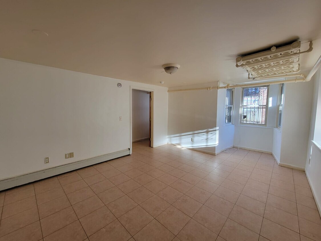 454 Wayne St, Jersey City, NJ 07306 Townhome Rentals in Jersey City