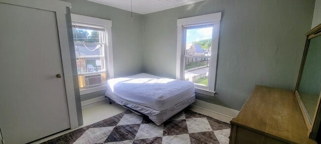 Foto del edificio - 35-37 Washington Ave, Apt. 2