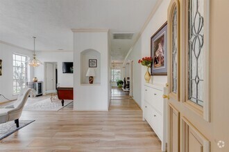 Building Photo - 18106 Oakleaf Trail Ct