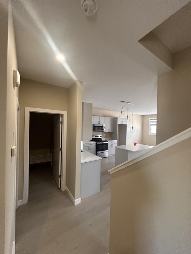 Building Photo - 3 bedroom in Regina SK S4V 3Z6