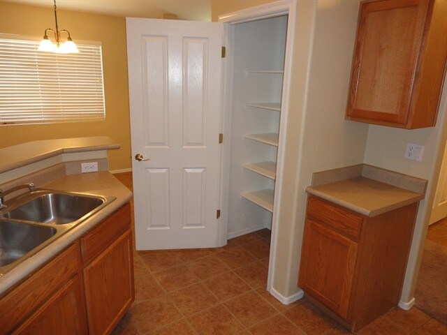 Building Photo - 6563 E Ladonna Ln