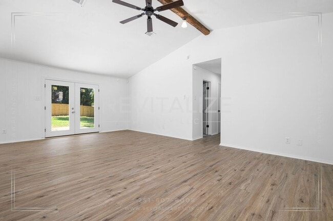 Building Photo - 5812 Hanging Moss Ct