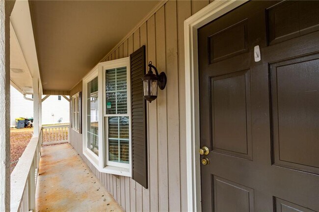 Foto del edificio - 3226 Hickory Bluff Dr