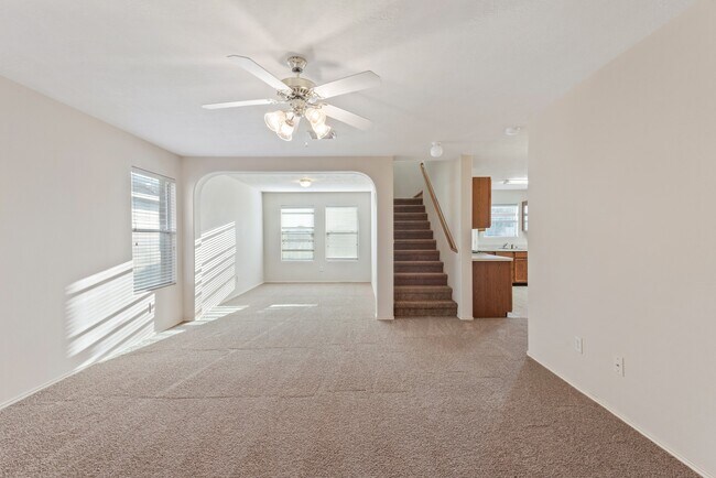 Foto del edificio - 2911 Katy Briar Ln