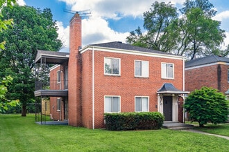 Building Photo - 662 Eastmoor Blvd