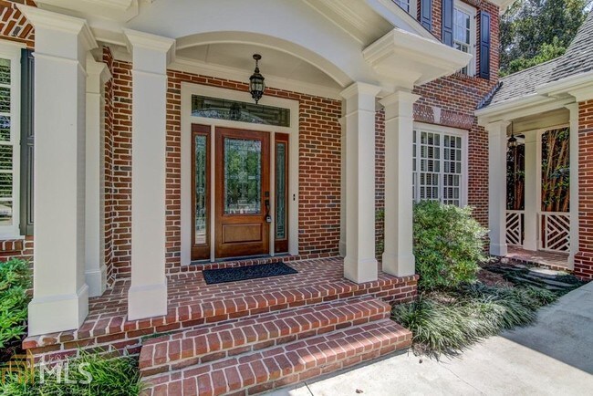 Building Photo - 245 High Point Walk NE