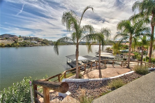 Canyon Lake California Rentals