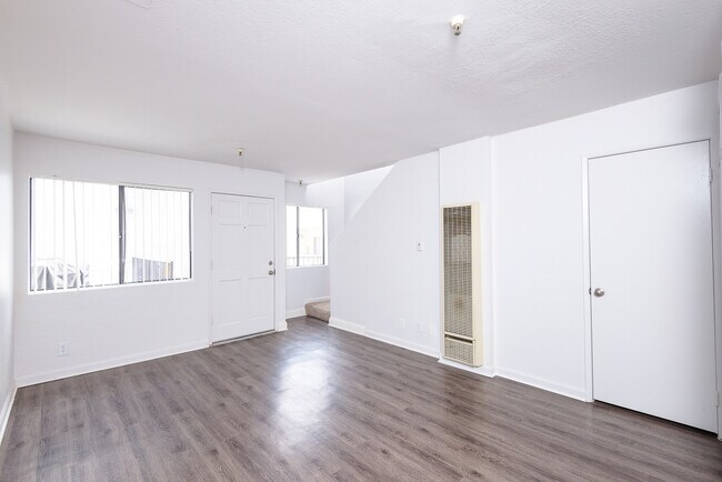 Living room - 14531 Freeman Ave