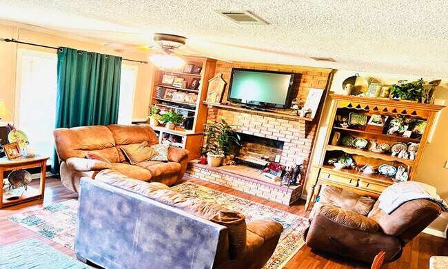 Building Photo - 2534 Smokehouse Cir