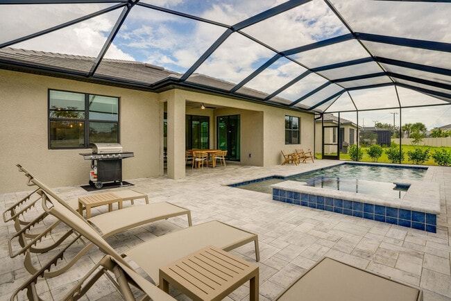 Building Photo - 11336 Canopy Loop
