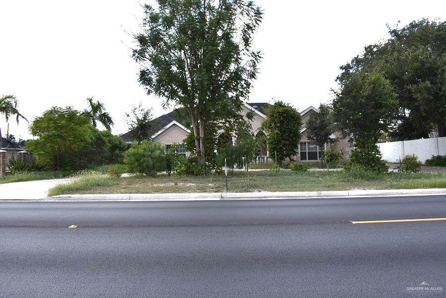 Primary Photo - 415 Jackson Ave
