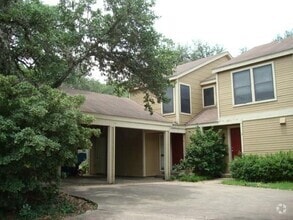 Building Photo - 1400 Matthews Ln