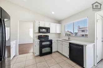 Building Photo - 7202 W Corrine Dr