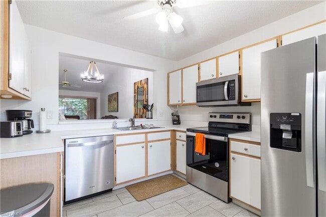 Building Photo - 745 Landover Cir
