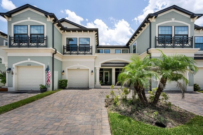 Building Photo - Beautiful executive Townhome