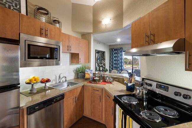 Foto del edificio - Lakeshore Landing