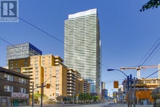 Building Photo - 100 Dalhousie St