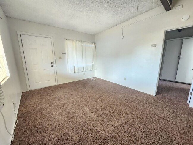 Building Photo - 6450 Athol Ave