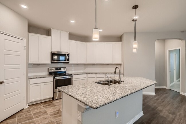 Building Photo - 3 bedroom off 211 and Culebra. NISD School...