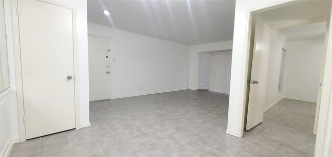 Building Photo - 800 Post Oak Blvd