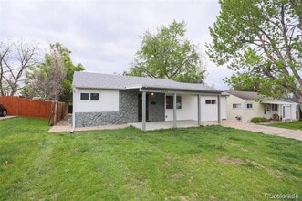 Building Photo - 1322 S Quieto Ct