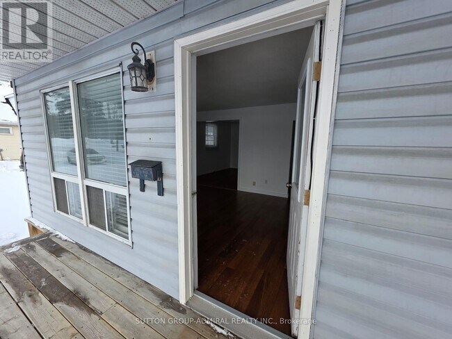 Photo du bâtiment - 1143 Bayfield St