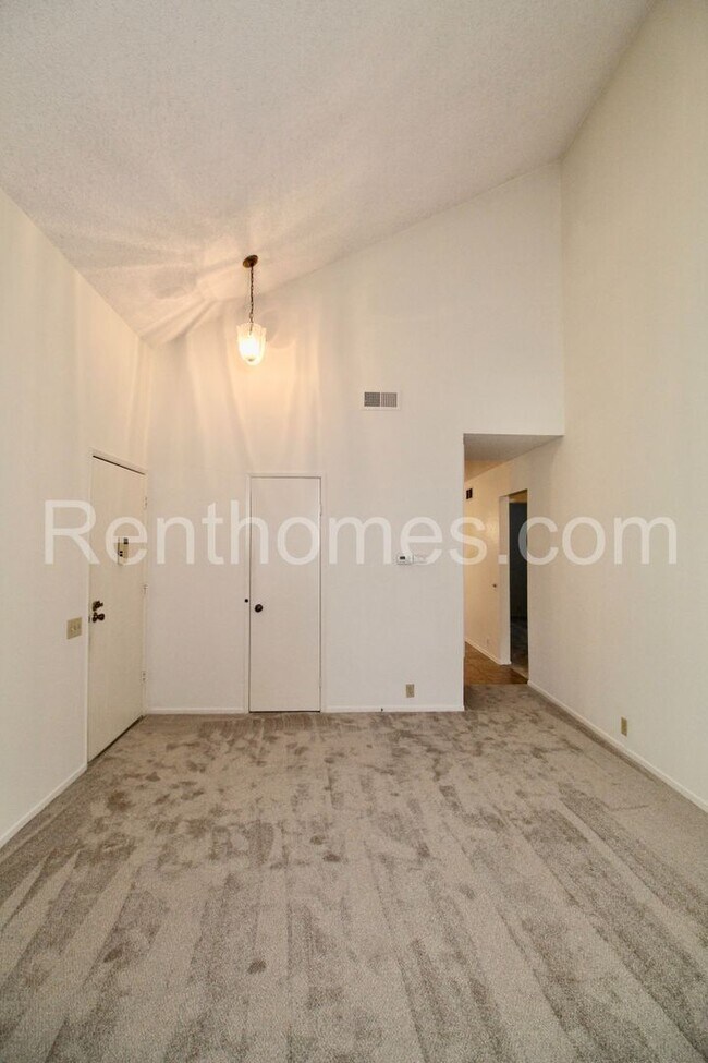 10935 Clairemont Mesa Blvd, San Diego, CA 92124 House Rental in San